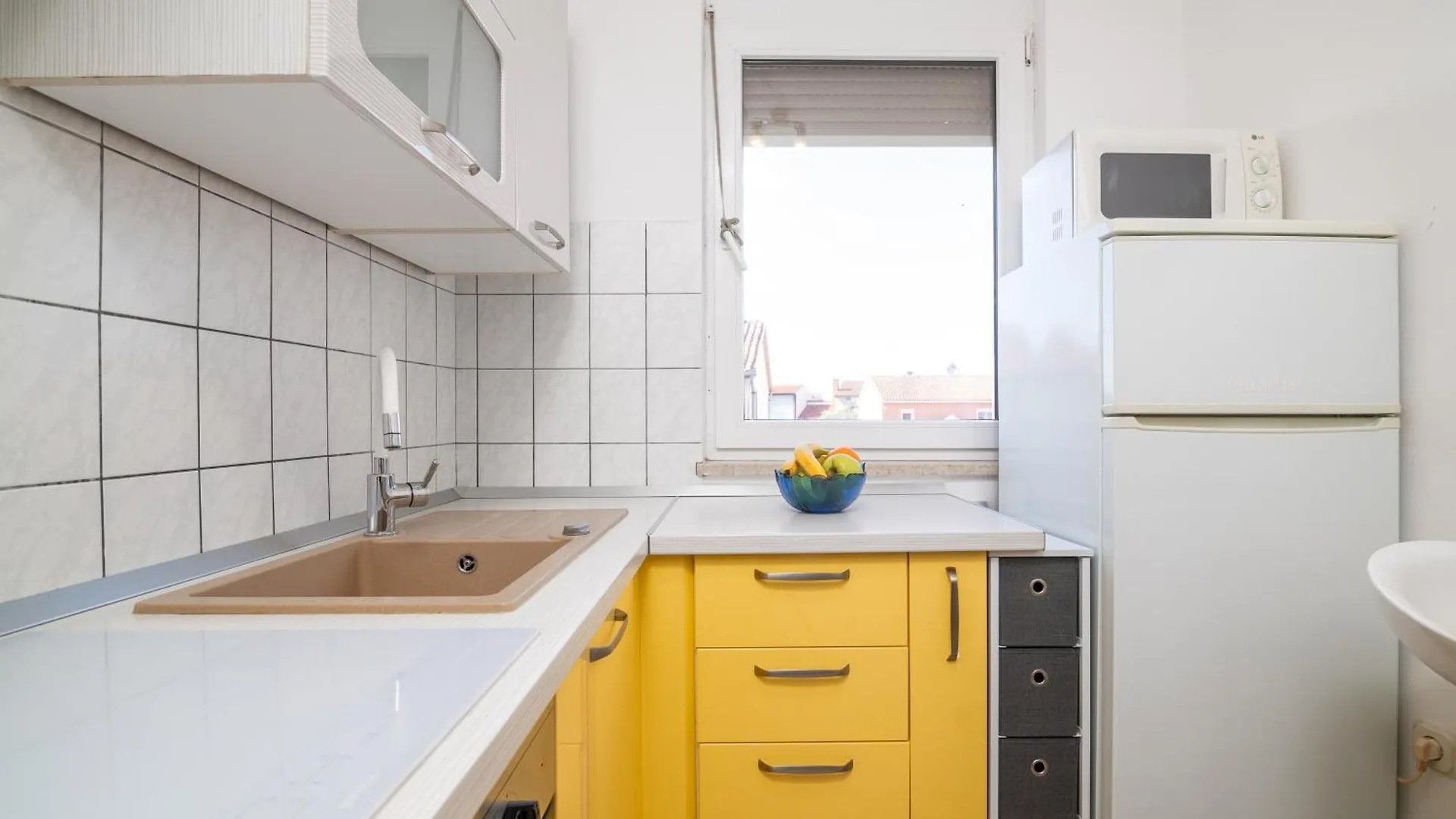 Apartments For Families With Children Valbandon, Fazana - 19511